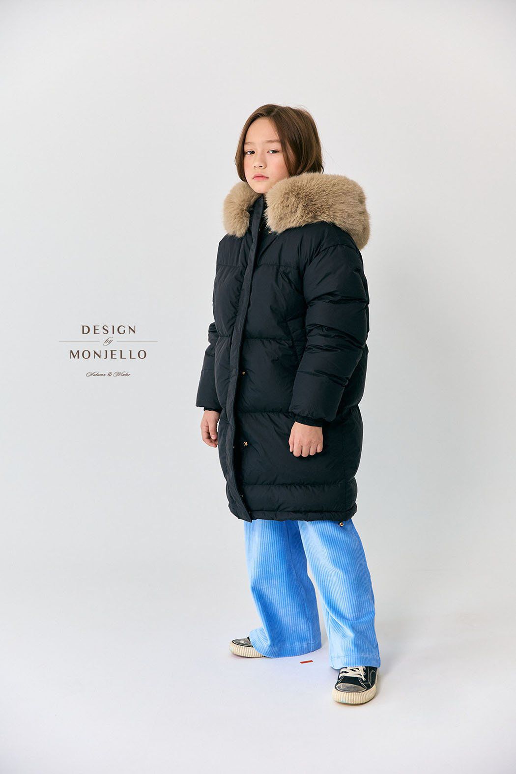 韓國 MONJELLO - (100%鴨絨)雪國來的長版羽絨外套-黑