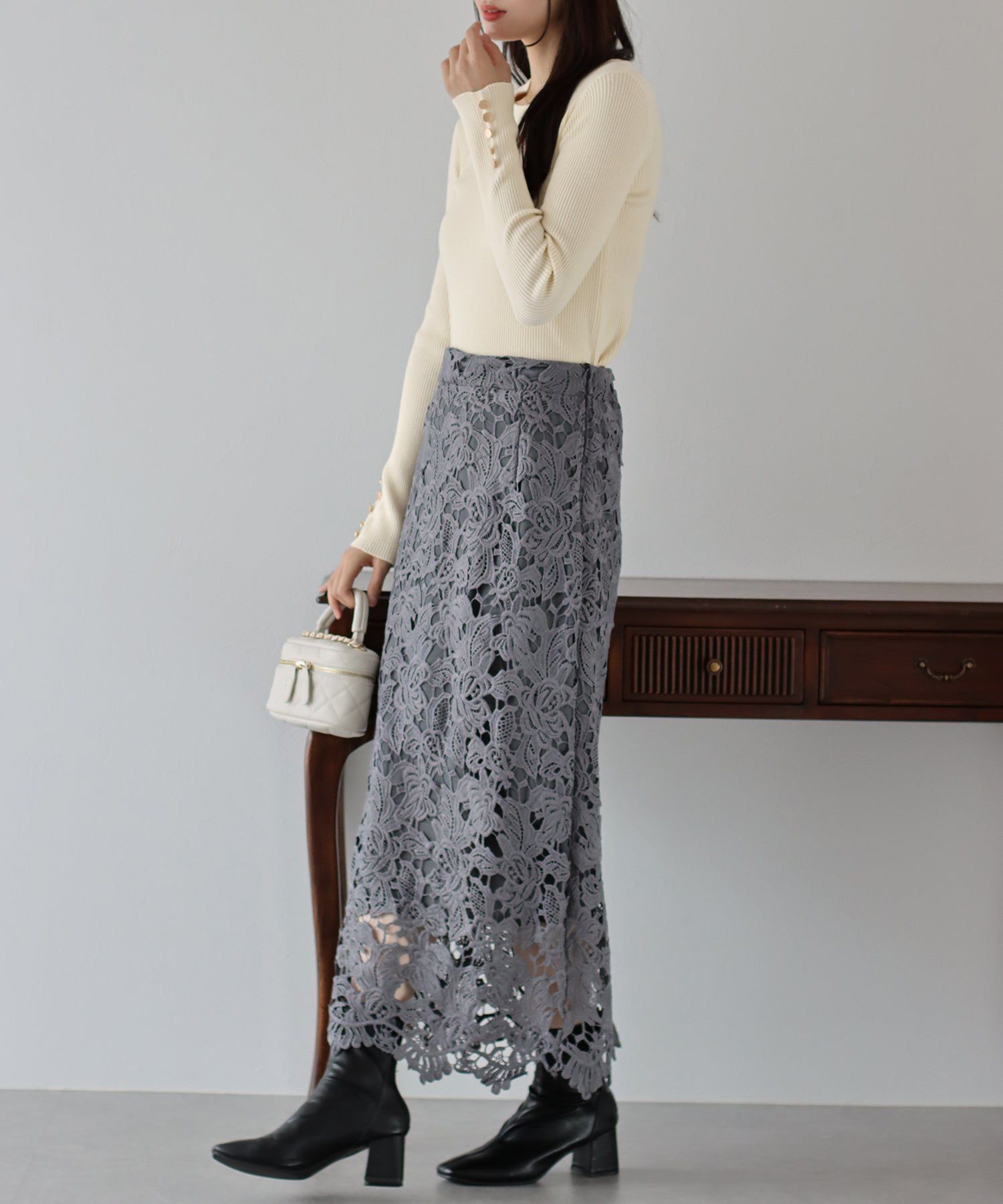 日本 BLUE EAST - 時尚金釦羅紋針織上衣-墨綠