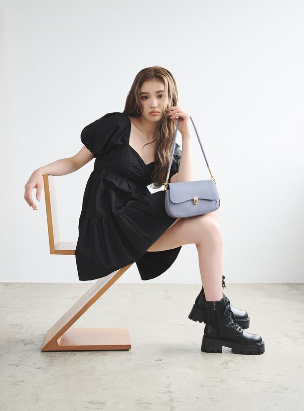 日本 GRL - 法式愛心領短版泡泡袖洋裝-經典黑