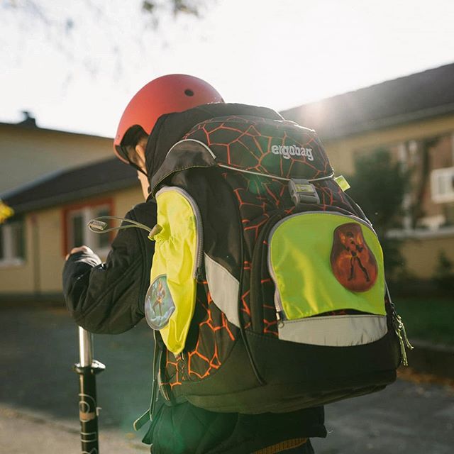 德國ergobag護脊成長書包！榮獲紅點設計獎 ★ 專為兒童設計的人體工學書包