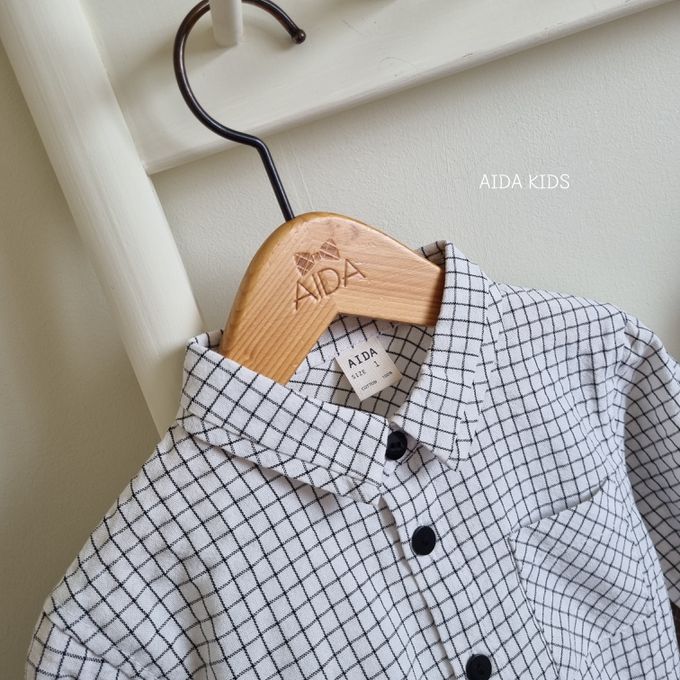 韓國 AIDA - (不含領結)簡單細格紋翻領長袖襯衫-白