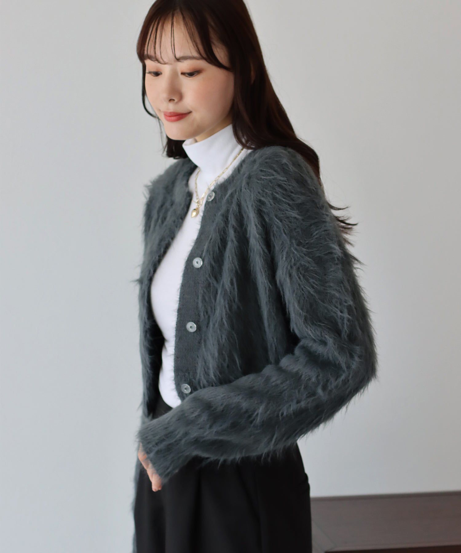 日本 BLUE EAST - 時尚毛絨感長袖外套-深灰