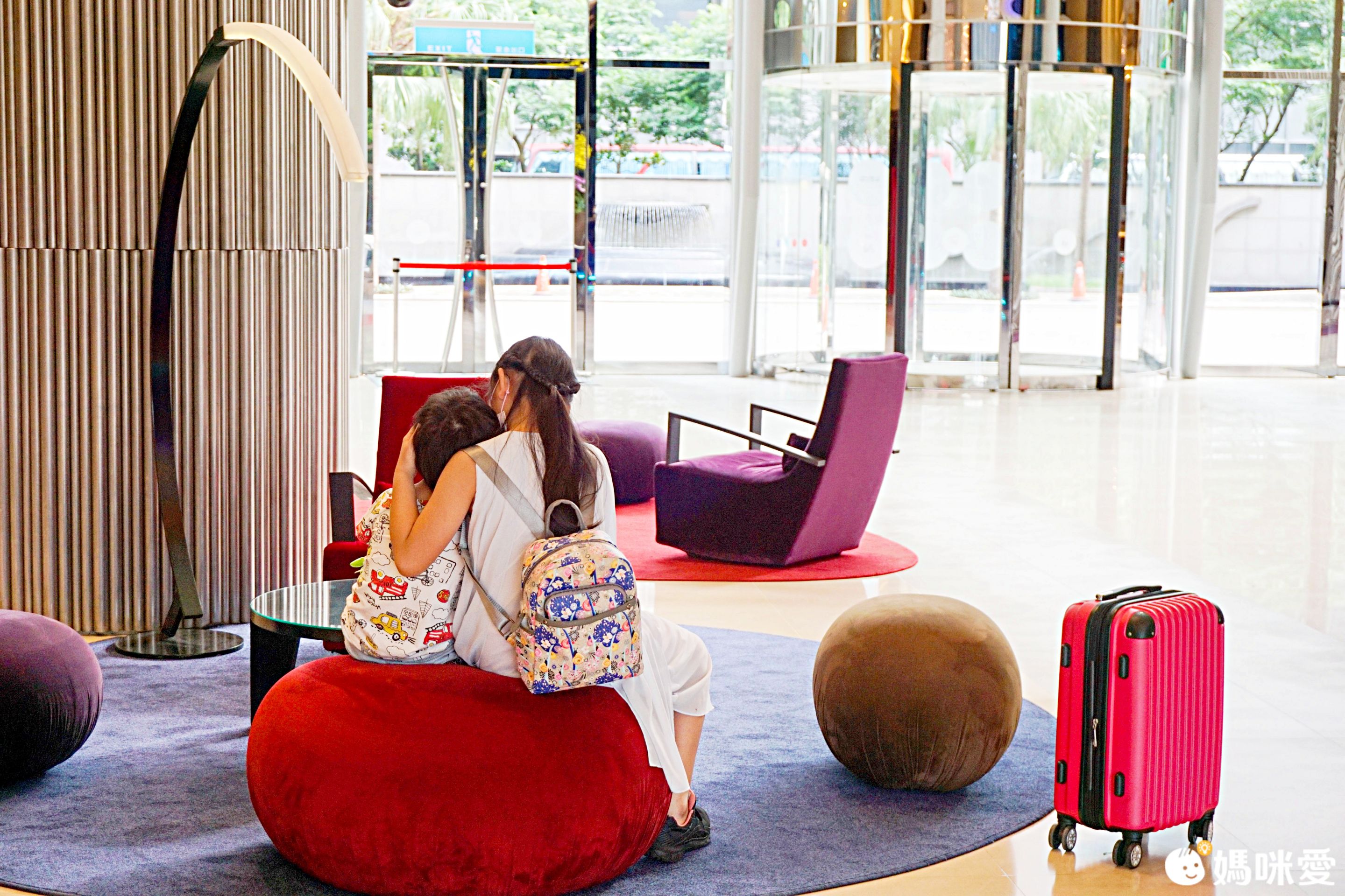 飛機控必追✈【台北諾富特華航桃園機場】二大一小一幼