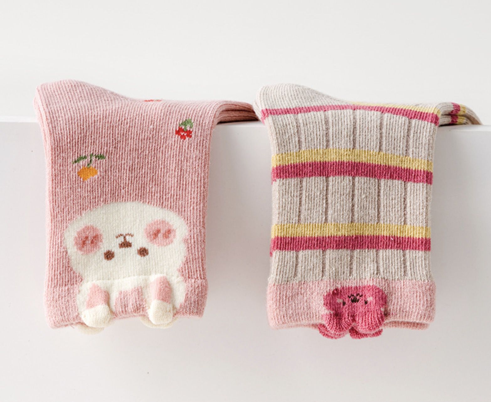 love, charlotte - 粉嫩奶油兔中筒棉襪-5 雙一組