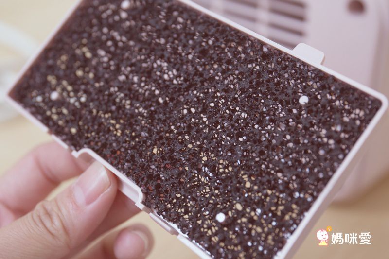 AIRMATE 艾美特 - 人體感知美型陶瓷式電暖器HP060M-粉白