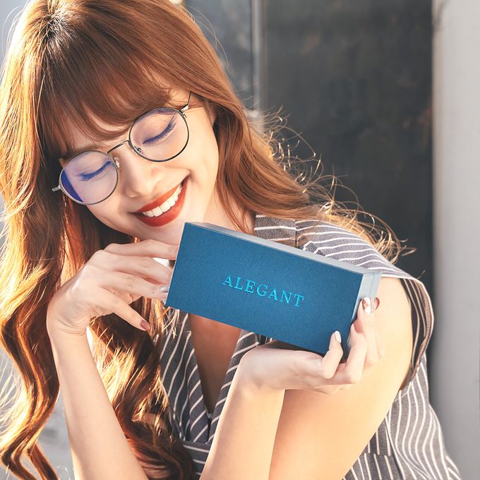 ALEGANT - 熔岩流紅金輕量鈦緞面套圈北歐質感圓框UV400濾藍光眼鏡