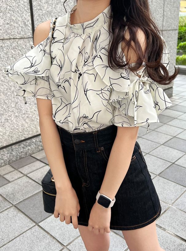 日本 GRL - 氣質碎花挖肩雪紡短袖上衣-深藍 (F)