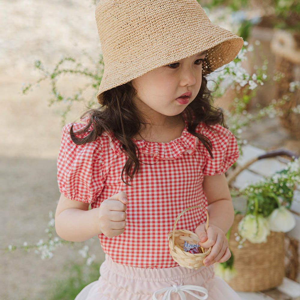 可愛格紋荷葉領泡泡袖上衣-紅