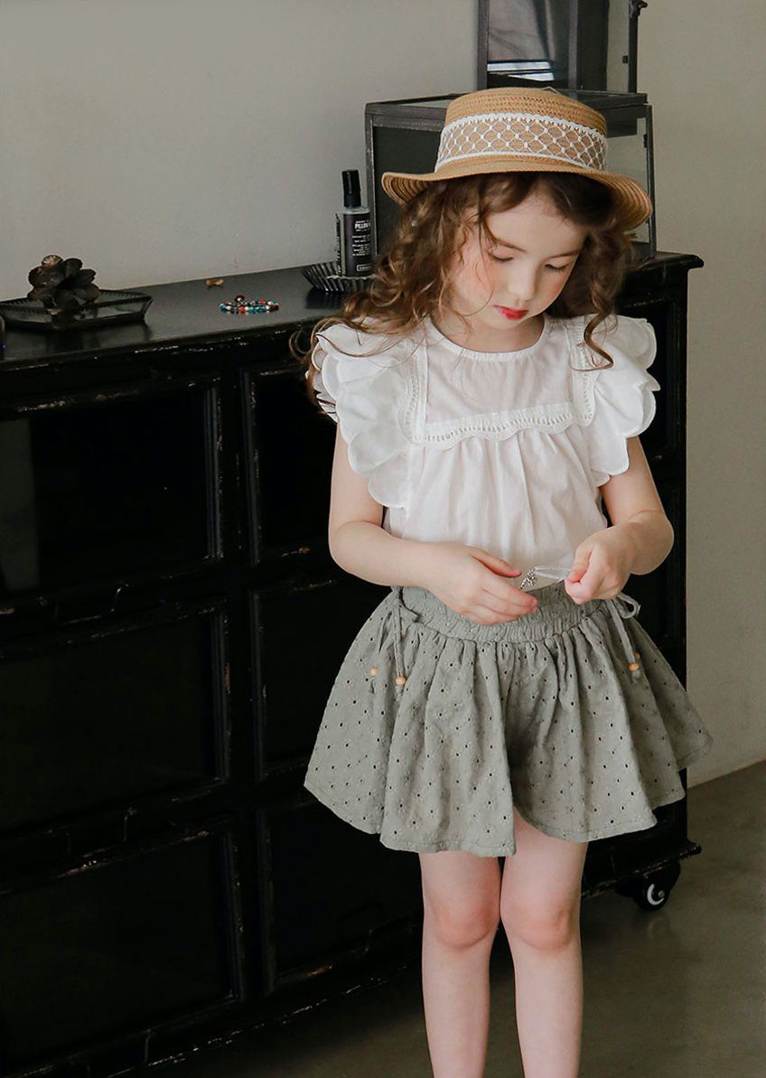 韓國 PuellaFLO - 刺繡後空花朵寬褲裙-綠