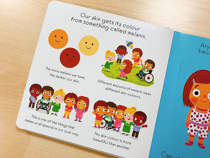 Find Out About: Standing Up to Racism  認識種族主義（厚頁翻翻書）