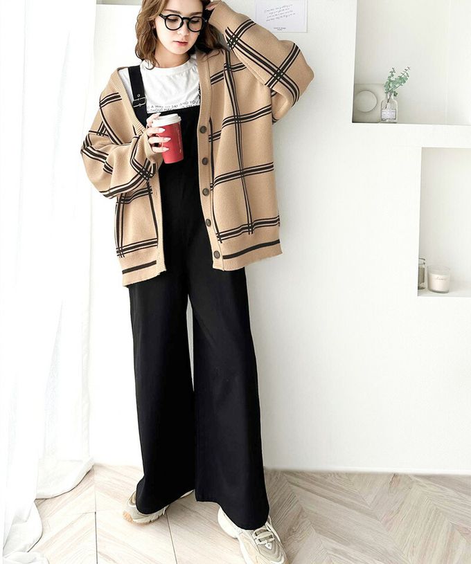 日本 Classical Elf - 歐風大格紋落肩針織外套-米杏