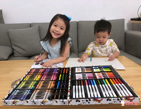 【迪士尼 ✖ 美國 Crayola 繪兒樂】39 折起！蠟筆、彩色筆、印章、著色本通通有