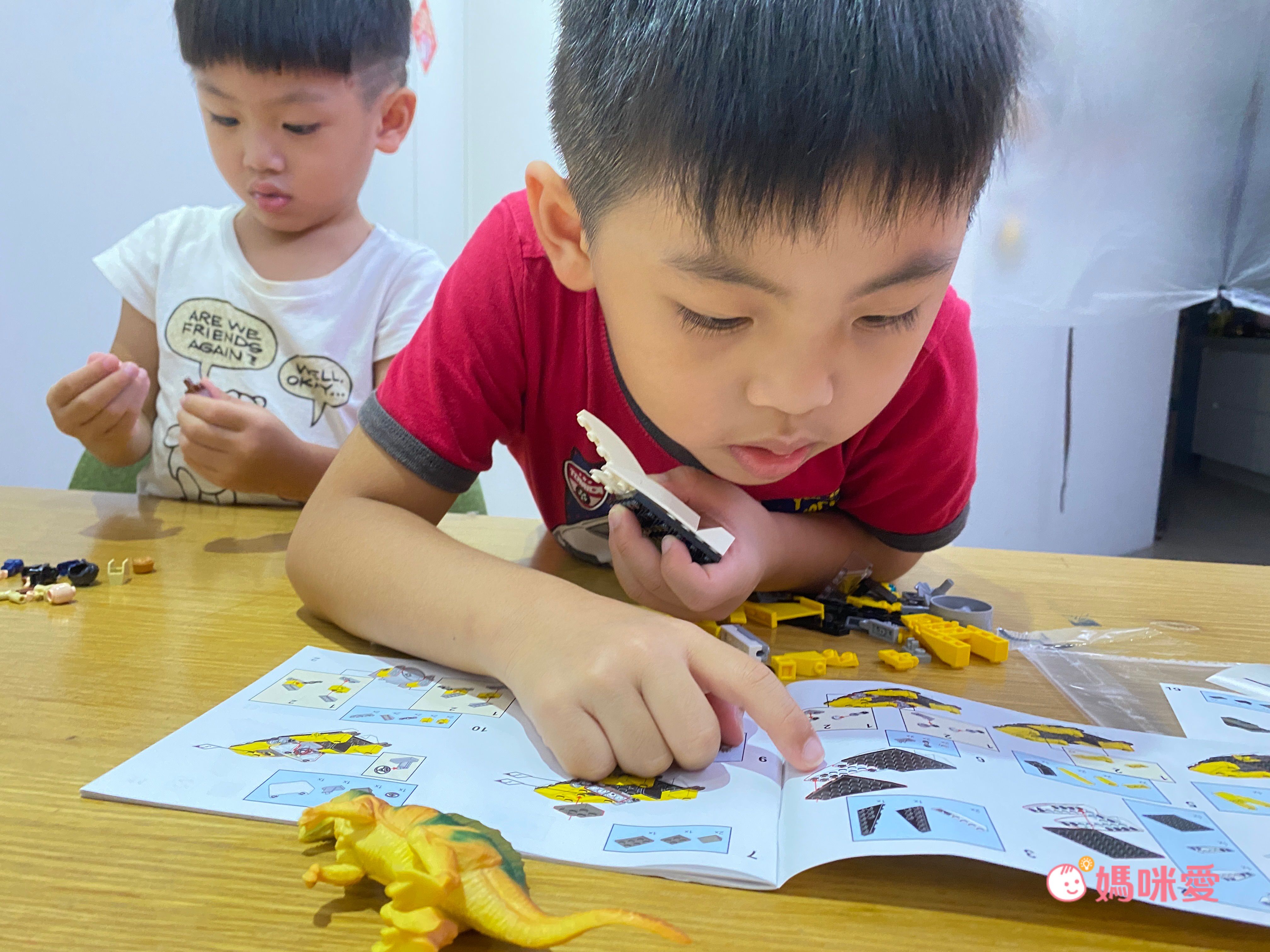 \ 號稱平價版樂高 / 侏羅紀公園系列・恐龍積木