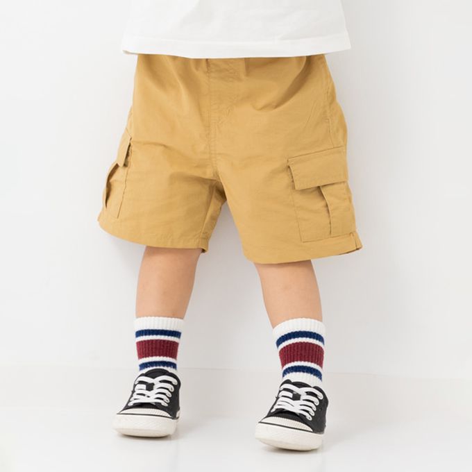 日本 Chil2 - 大口袋工裝風尼龍休閒短褲-淺杏