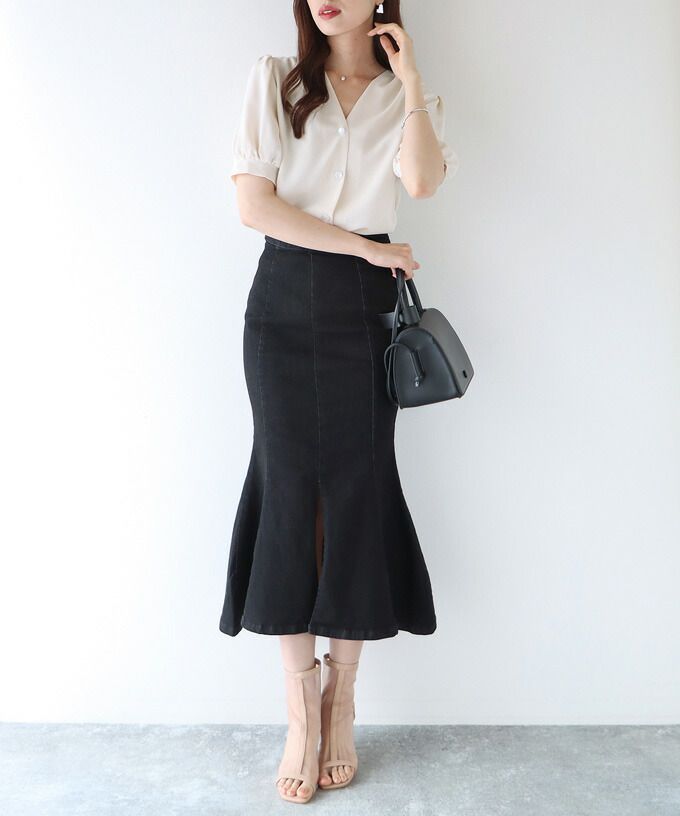 日本 BLUE EAST - 質感丹寧修身魚尾裙-深藍