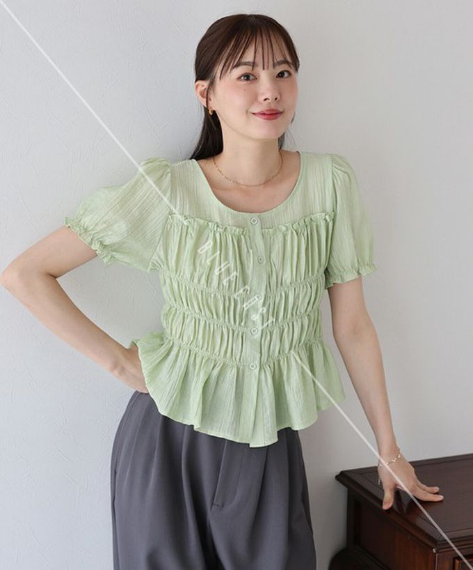 日本 BLUE EAST - 顯瘦皺摺荷葉泡泡短袖上衣-白