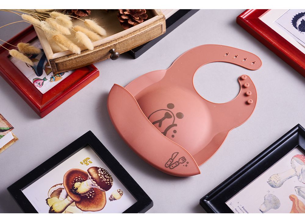 YODA - 寶貝好食兜/餐兜-LINE FRIENDS-莎莉款-140g