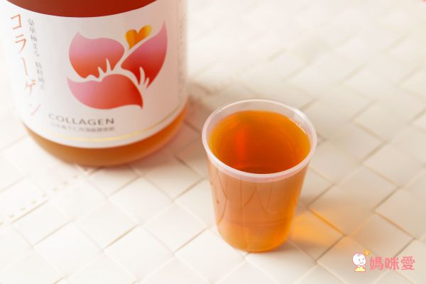 日本森下仁丹 - 【頂級膠原益菌組】膠原蛋白飲1瓶(700ml/瓶)加贈-「50+10晶球長益菌加強版9包」