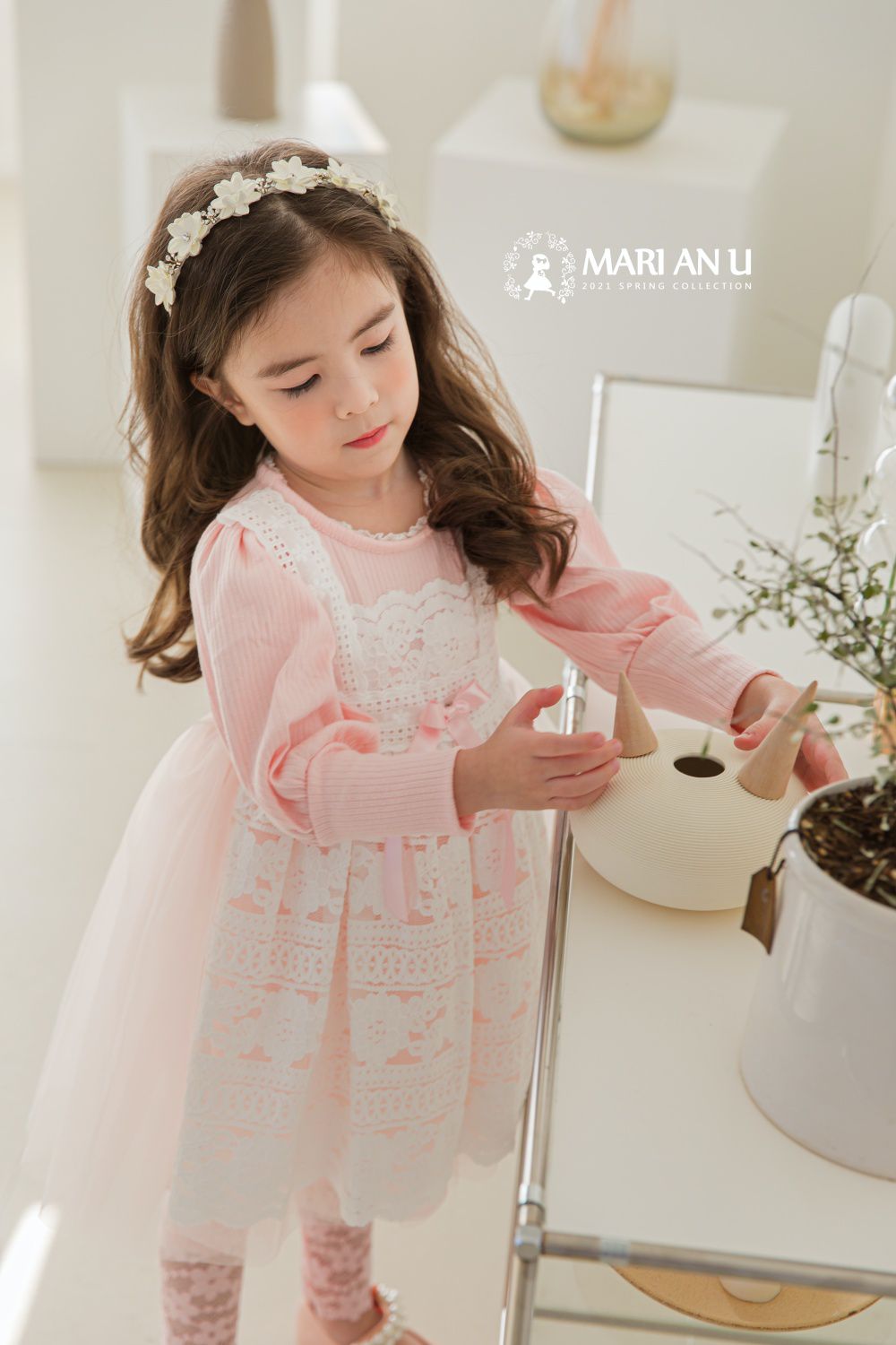 韓國 mari an u - 假蕾絲圍裙網紗洋裝-蜜桃粉