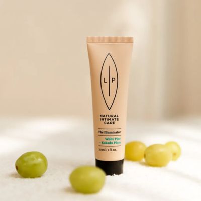 瑞典唇淨私密護理 LIP Intimate Care - 白松卡卡杜李嫩亮精萃-30ml