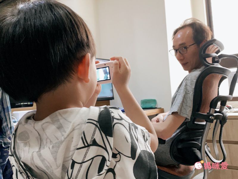 角落小夥伴 - 童趣數位相機(含32G記憶卡)經典粉