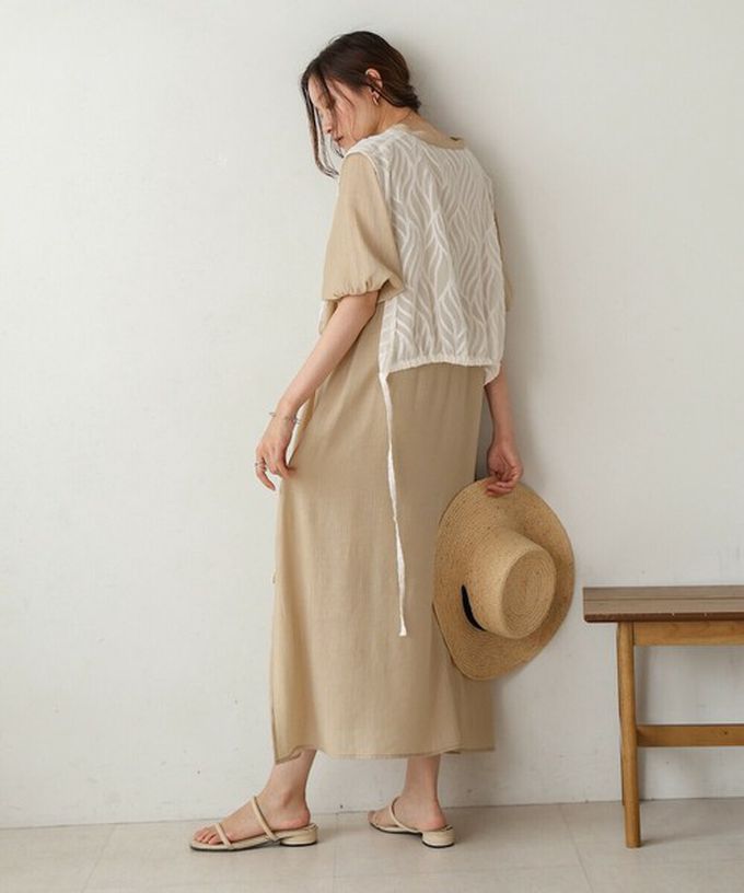 日本 Bab - 輕盈蕾絲緹花多層次短袖洋裝-象牙白