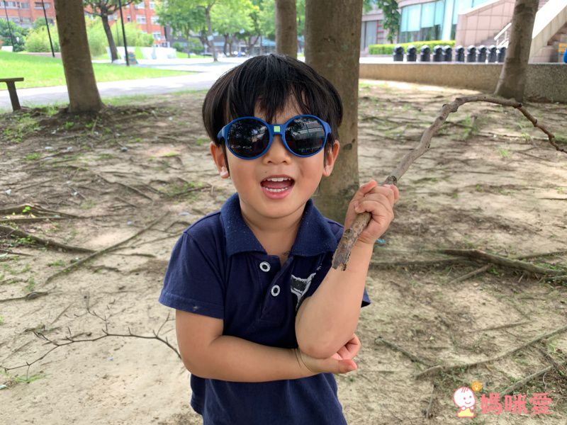 【法國 KiETLA 幼兒太陽眼鏡】2019最新流行空軍、透明款登場！