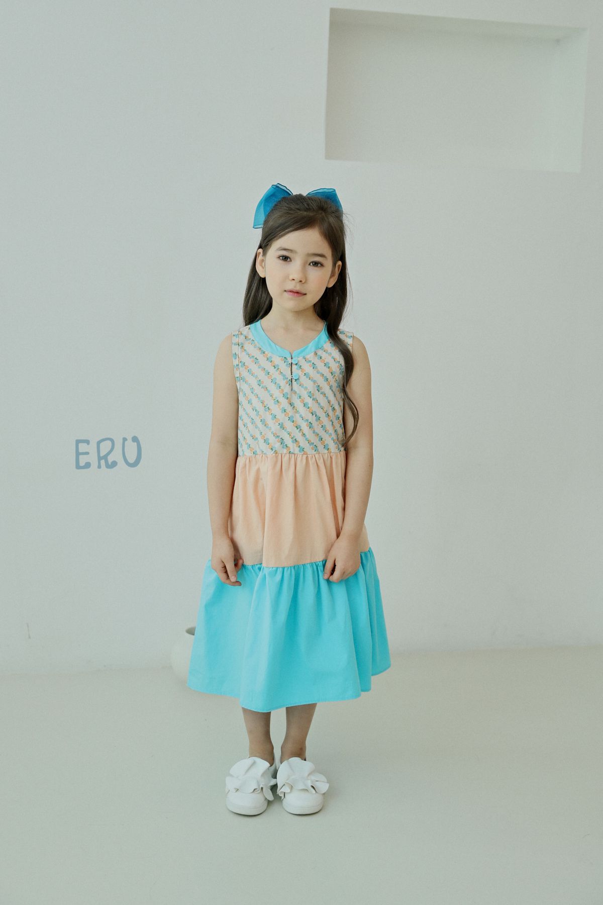 韓國 ERU - 斜紋花朵拼接色長版洋裝-藍粉