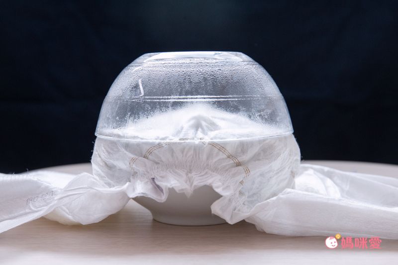 麗貝樂 Libero - 綠色環保升級/嬰兒尿布/紙尿褲touch-頂級系列 (S/3號)-28片x6包