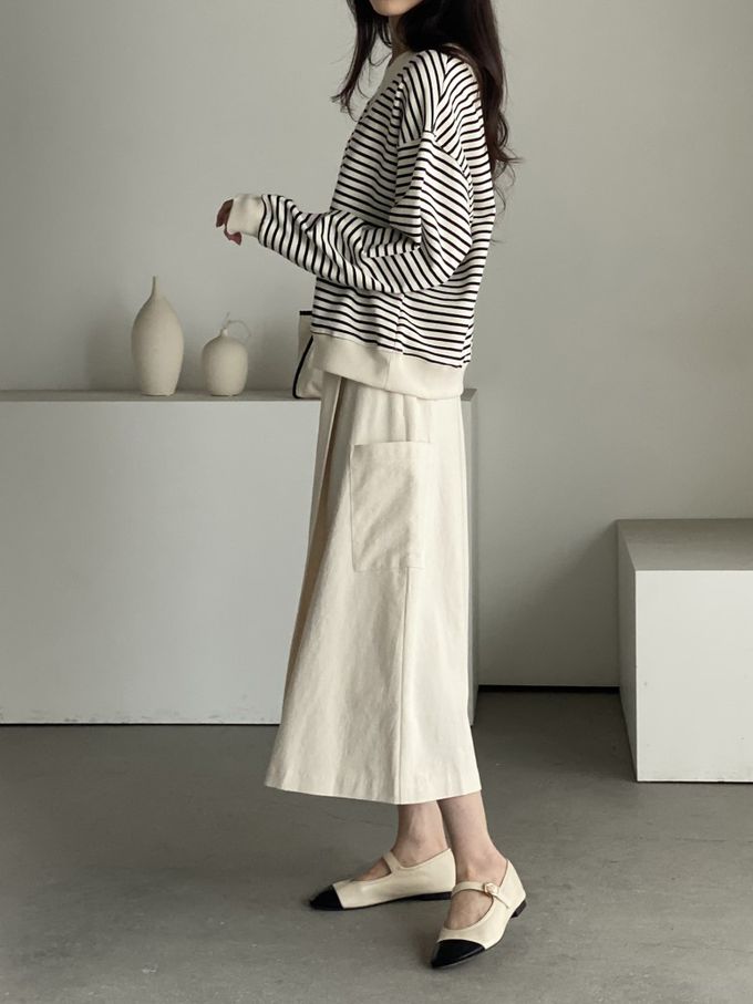 韓國女裝連線 - 假兩件細條紋長袖大學T-米X黑 (FREE)