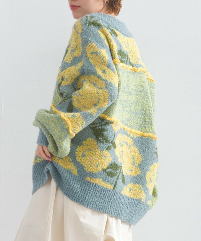 日本 Lupilien - 毛茸感華麗大花朵針織上衣-白x橘粉