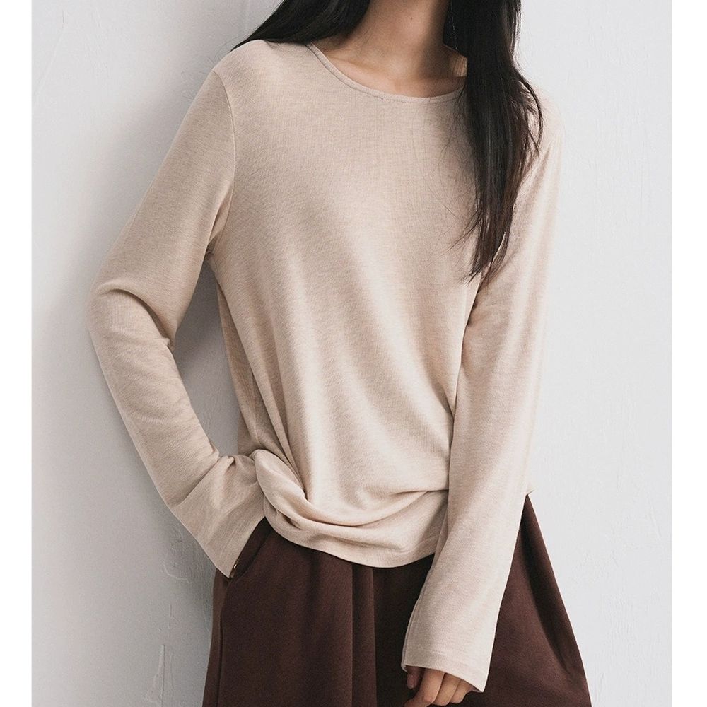 輕絨暖感3%羊毛天絲莫代爾寬鬆長袖上衣-秋絨杏