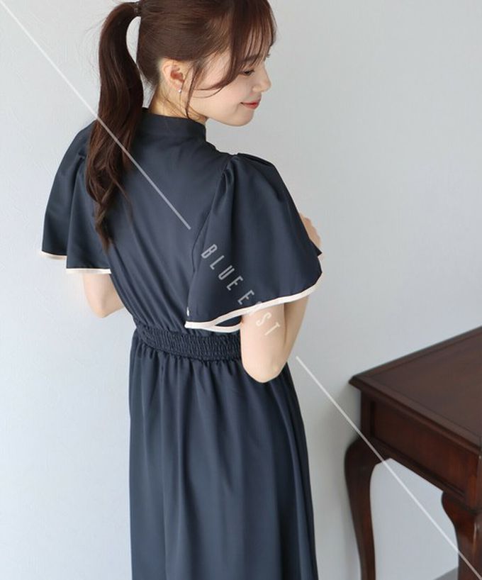 日本 BLUE EAST - 浪漫時光碎花雪紡短袖洋裝-素色-深藍