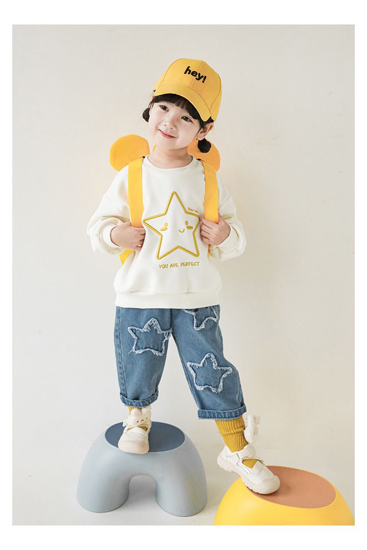 針織刺繡圓領長袖上衣-星星-米白色