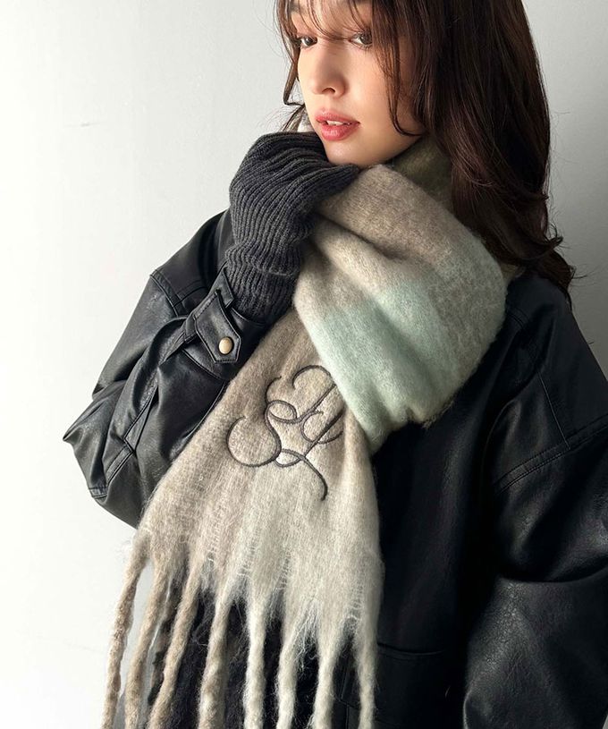 日本 Classical Elf - 蓬鬆份量感logo刺繡流蘇圍巾-藍色系