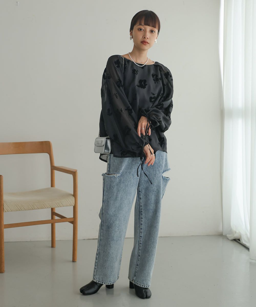 日本 Bab - 緹花透感泡泡長袖上衣-黑