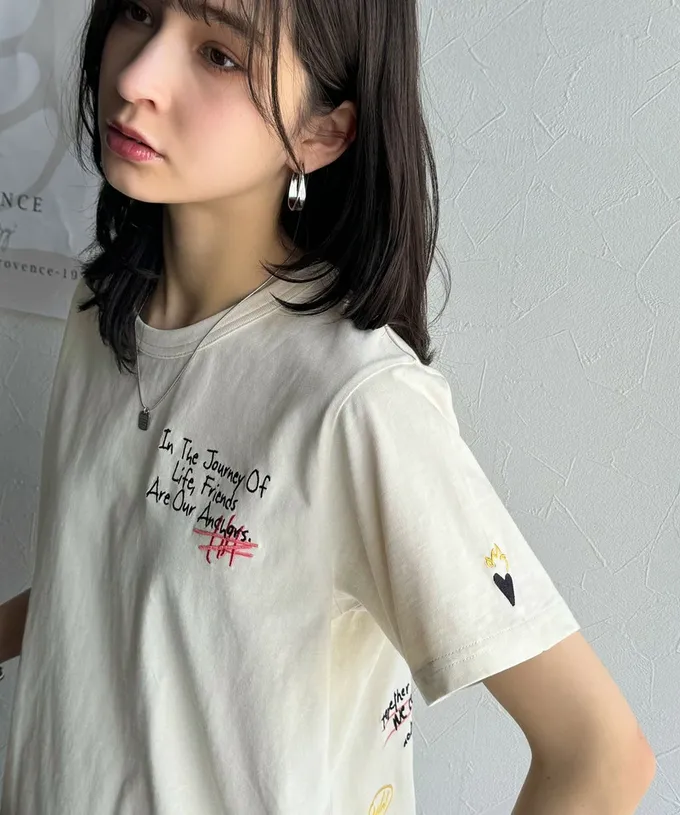 日本 Classical Elf - 有機棉 英文塗鴉風短袖上衣-白