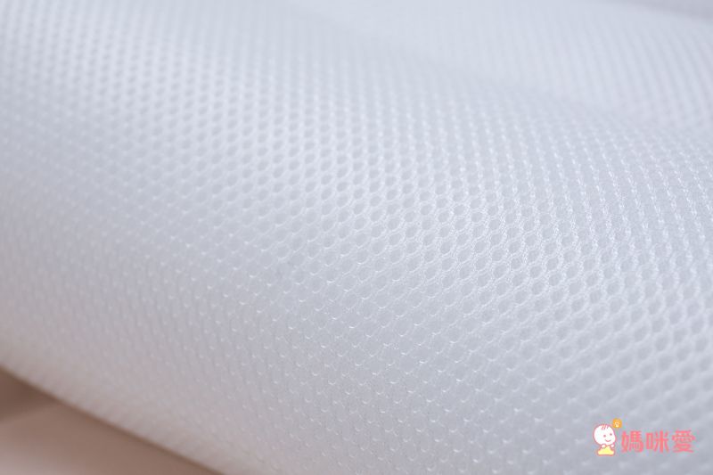 日本tobest 呼吸透氣水洗枕 可調節高度 約40 60cm 媽咪愛