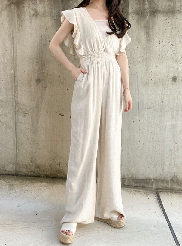 日本 GRL - V領棉麻荷葉邊修身吊帶褲-米杏