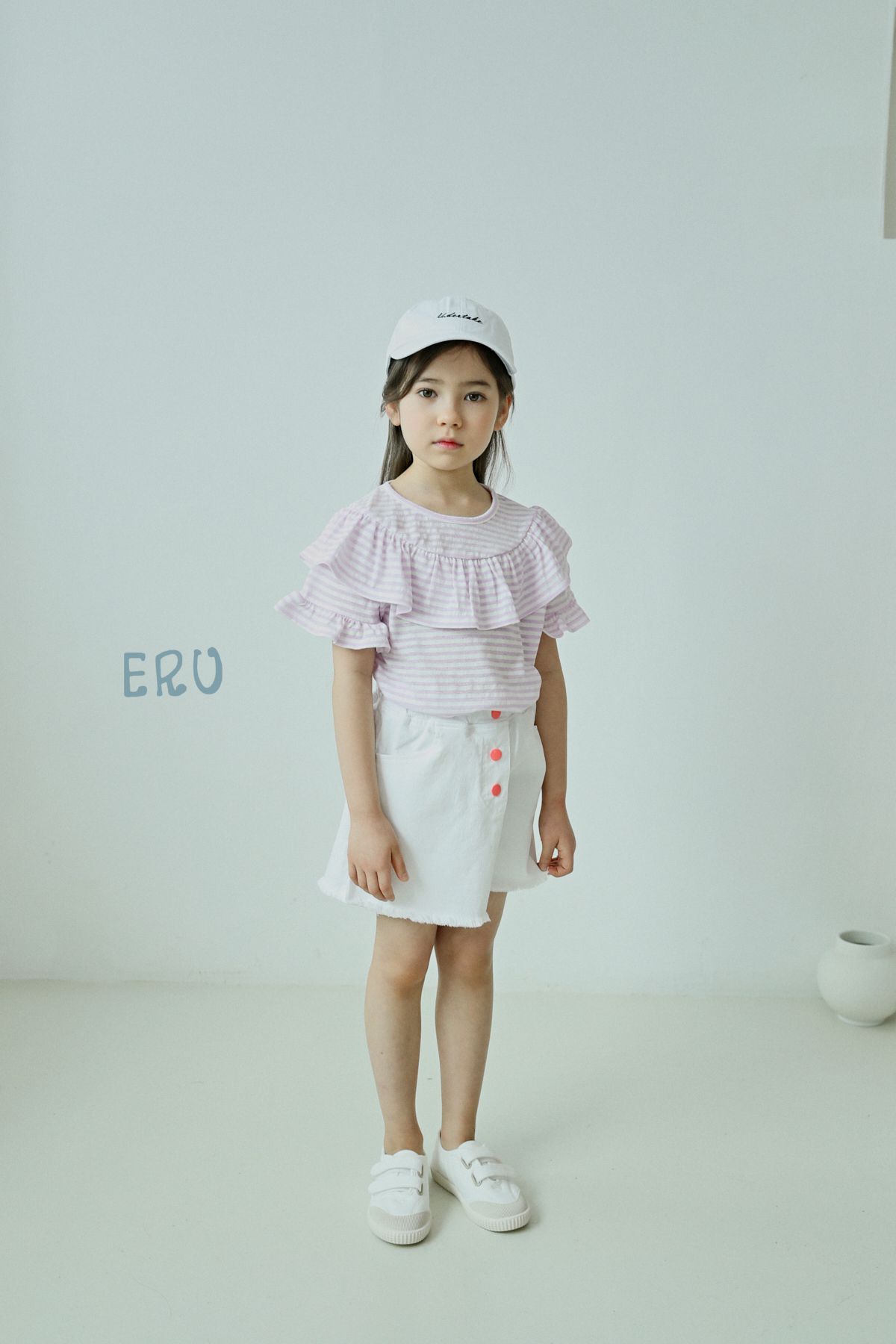 韓國 ERU - 荷葉圓領條紋上衣-鵝黃