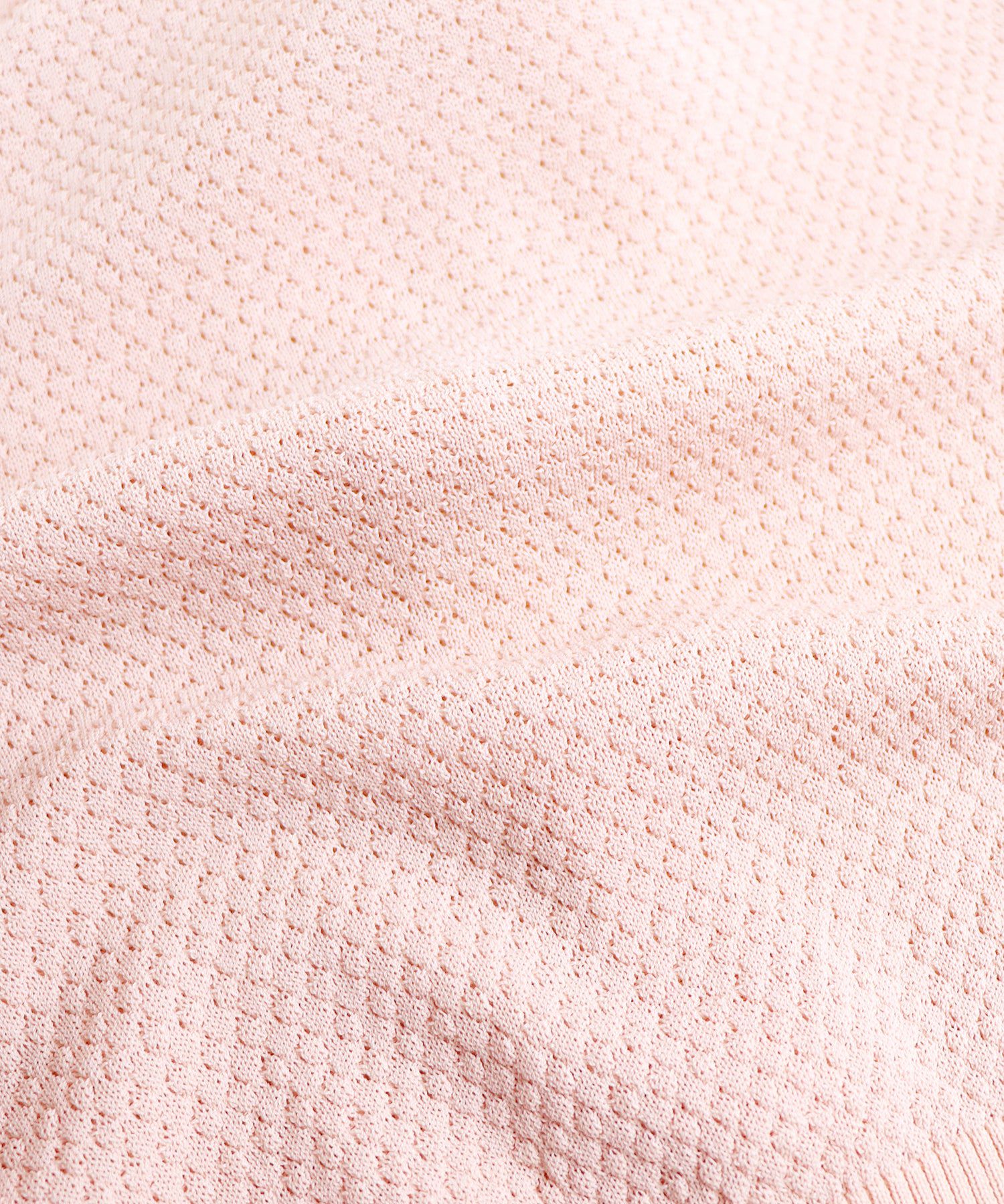 日本 BLUE EAST - 優雅圓領珍珠扣五分袖上衣-深可可