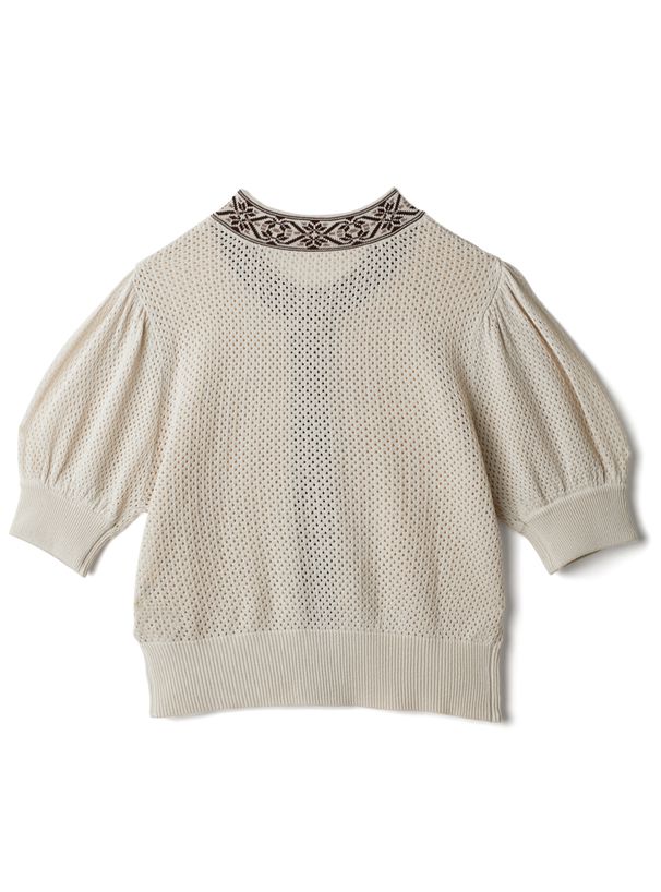 日本 GRL - 民族風圖騰雕花圓領短袖上衣-淺灰米