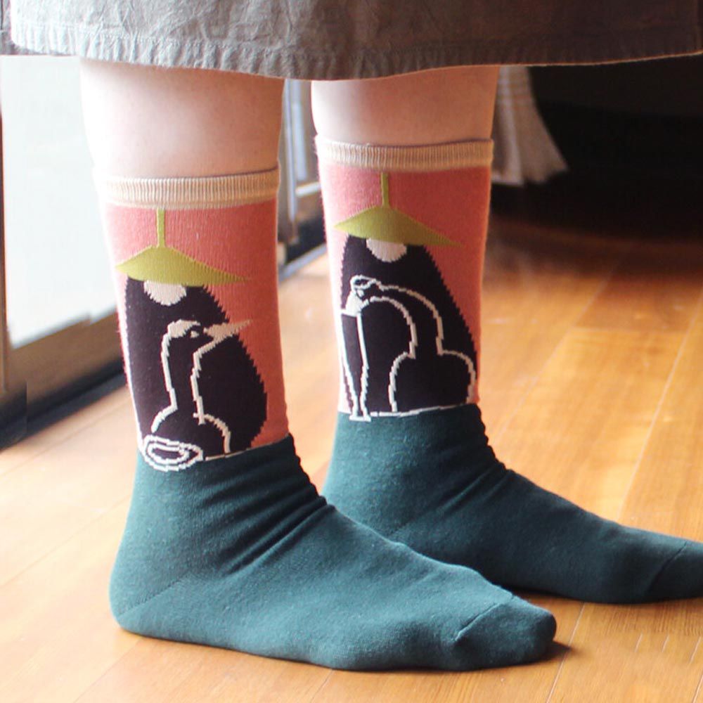 日本製的印花襪好美✿伊索寓言獨家設計、也有浪漫風格的花卉款！