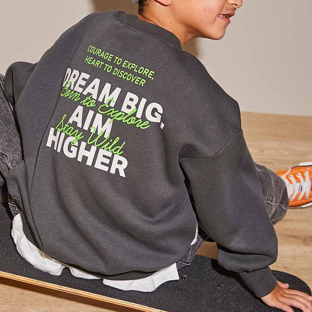 裏起毛個性印花大學T-挑戰夢想-深灰