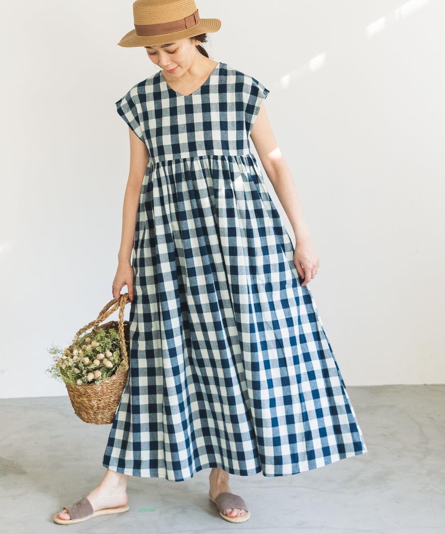 日本 PAIRMANON - 前後兩穿寬鬆短袖洋裝(媽媽)-素色-墨綠 (FREE)