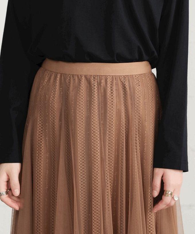 日本 Bab - 華麗優雅層次緹花鬆緊紗裙-氣質白