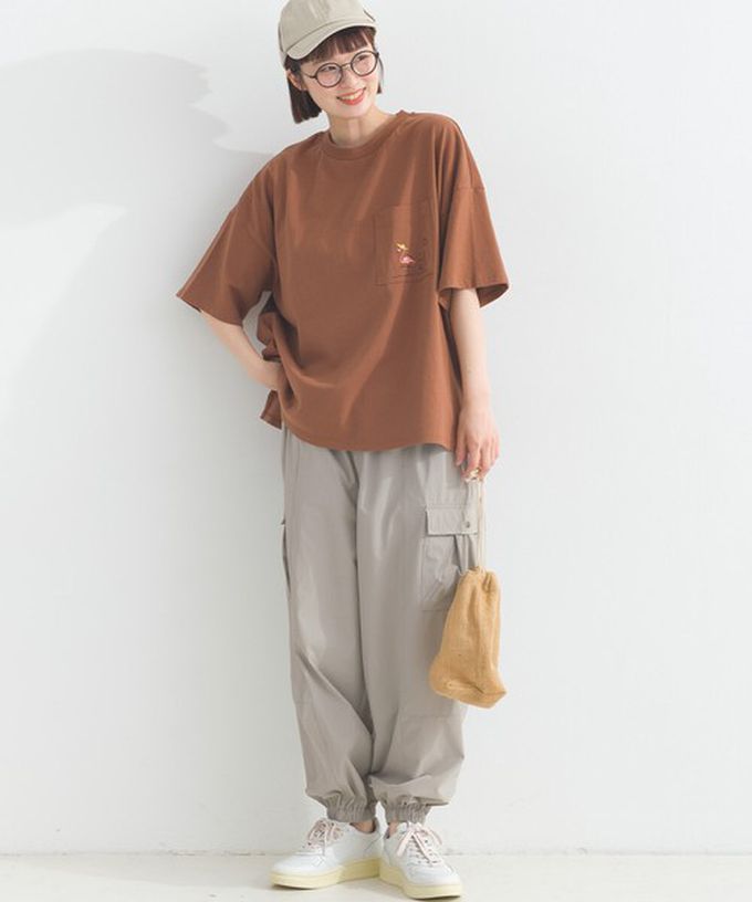 日本 Lupilien - 16支天竺棉俏皮動物刺繡大口袋短袖T恤-咖啡