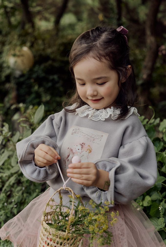 韓國 Puellaflo - 斑比天使印拉絨花苞袖大學T-灰紫