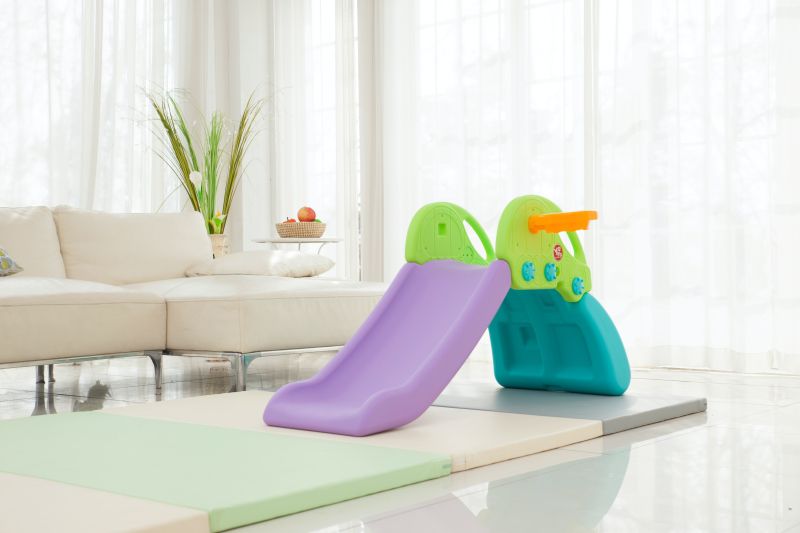 韓國 YAYA - 繽紛馬卡龍摺疊溜滑梯-紫 (126x50x69cm)
