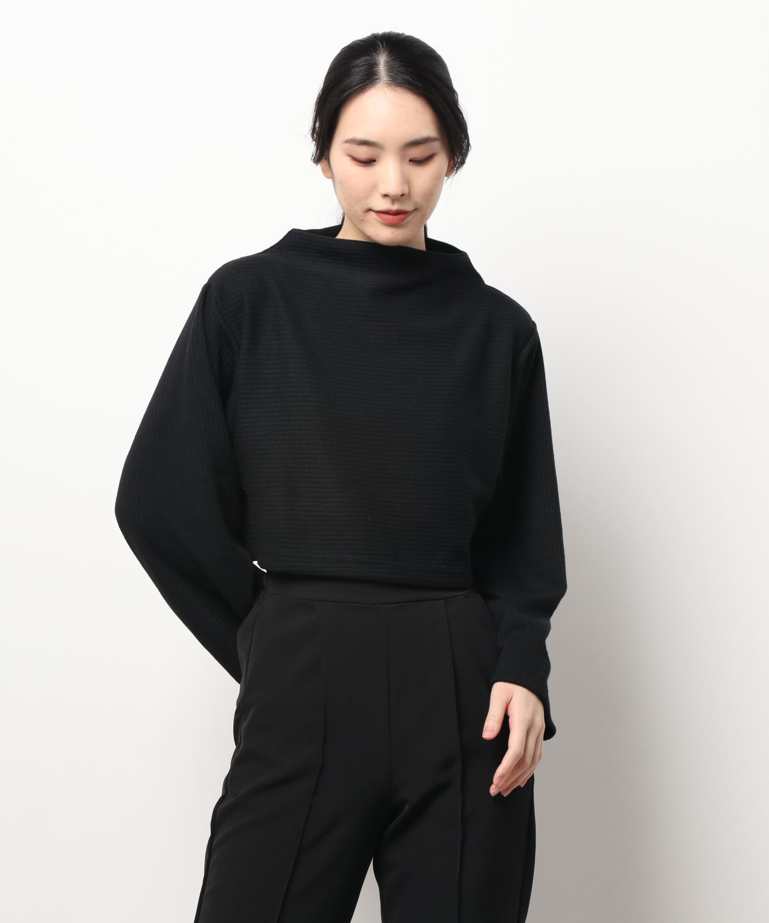 日本 Riche Glamour - 大寬口立領寬鬆短版針織上衣-灰